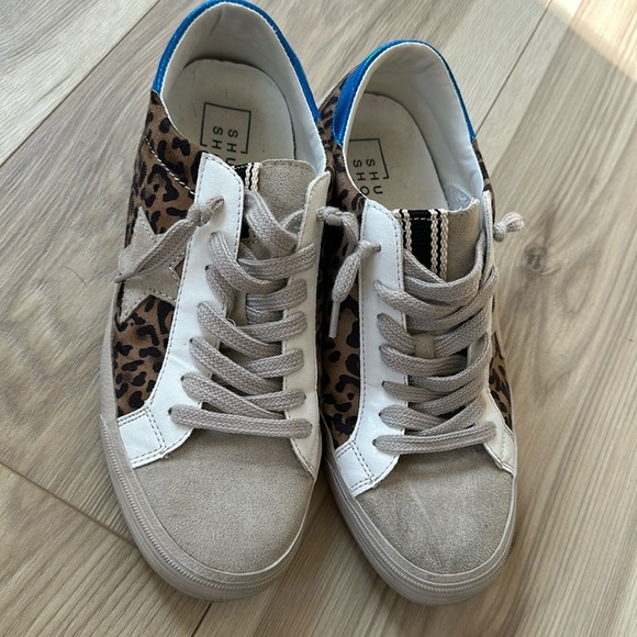 Cheetah/blue sneakers - Picture 1 of 6